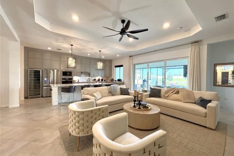 House in WELLEN PARK in Venice, Florida 2 bedrooms, 191.47 sq.m. № 2104068 - photo 11