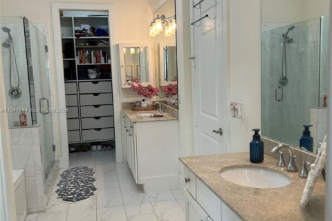 Купить виллу или дом в Форт-Лодердейл, Флорида 3 спальни, 226.31м2, № 2007359 - фото 18