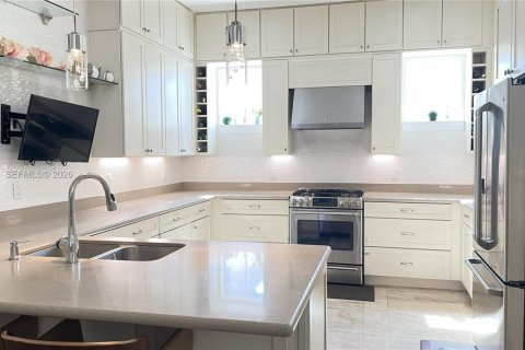 Купить виллу или дом в Форт-Лодердейл, Флорида 3 спальни, 226.31м2, № 2007359 - фото 7