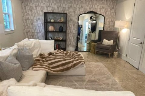 Купить виллу или дом в Форт-Лодердейл, Флорида 3 спальни, 226.31м2, № 2007359 - фото 4