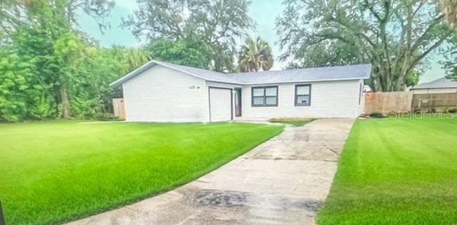 House in PORT ST. JOHN in Cocoa, Florida 3 bedrooms, 95.32 sq.m. № 1643207