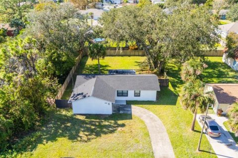 House in PORT ST. JOHN in Cocoa, Florida 3 bedrooms, 95.32 sq.m. № 1643207 - photo 30