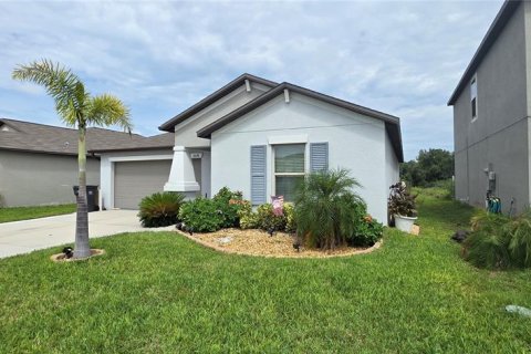 Villa ou maison à louer à Wimauma, Floride: 3 chambres, 143.07 m2 № 2410148 - photo 2