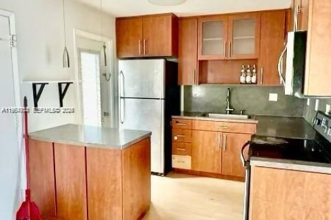 Copropriété à vendre à Miami, Floride: 2 chambres, 105.91 m2 № 2010927 - photo 3