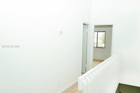 Adosado en alquiler en Davie, Florida, 3 dormitorios, 123.37 m2 № 2026031 - foto 13