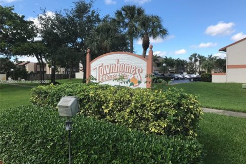 Adosado en alquiler en Davie, Florida, 3 dormitorios, 123.37 m2 № 2026031 - foto 25