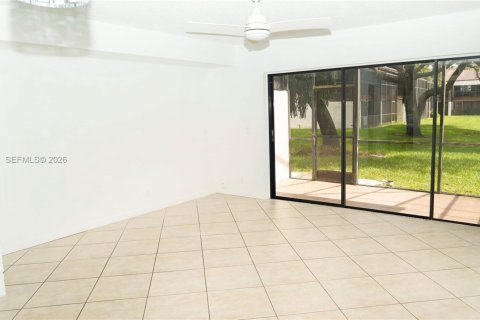 Adosado en alquiler en Davie, Florida, 3 dormitorios, 123.37 m2 № 2026031 - foto 8