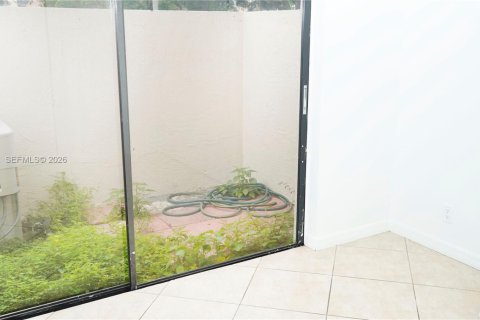 Adosado en alquiler en Davie, Florida, 3 dormitorios, 123.37 m2 № 2026031 - foto 10