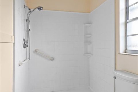 House in Tampa, Florida 4 bedrooms, 226.68 sq.m. № 2231300 - photo 19