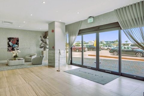 Copropriété à vendre à Hollywood, Floride: 2 chambres, 130.06 m2 № 2049621 - photo 10