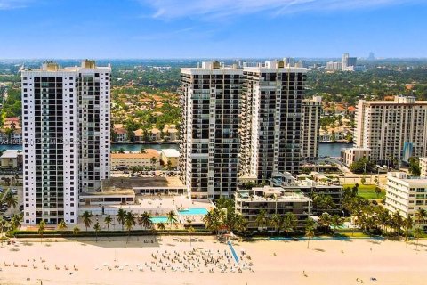 Copropriété à vendre à Hollywood, Floride: 2 chambres, 130.06 m2 № 2049621 - photo 20