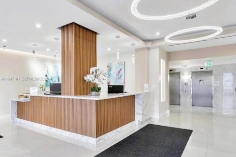 Copropriété à vendre à Hollywood, Floride: 2 chambres, 130.06 m2 № 2049621 - photo 5