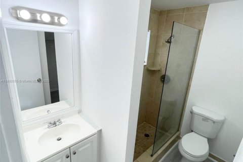 Propiedad comercial en venta en Boynton Beach, Florida № 1946375 - foto 23