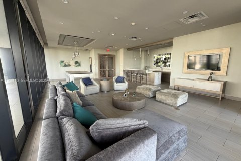 Apartamento en alquiler en Doral, Florida, 1 dormitorio, 64.85 m2 № 1992087 - foto 18