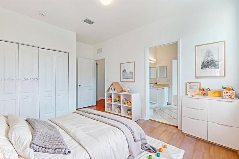 Adosado en venta en Homestead, Florida, 3 dormitorios, 162.95 m2 № 1952018 - foto 18