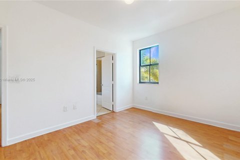 Adosado en venta en Homestead, Florida, 3 dormitorios, 162.95 m2 № 1952018 - foto 19