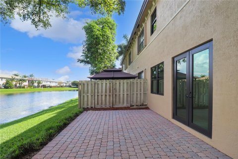 Adosado en venta en Homestead, Florida, 3 dormitorios, 162.95 m2 № 1952018 - foto 3