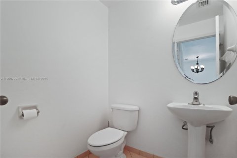 Adosado en venta en Homestead, Florida, 3 dormitorios, 162.95 m2 № 1952018 - foto 23