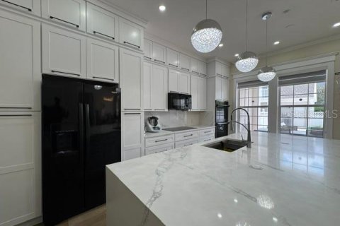 Touwnhouse à louer à Celebration, Floride: 4 chambres, 189.99 m2 № 2110256 - photo 12
