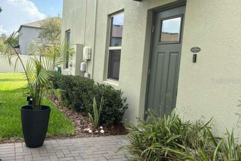 Touwnhouse à vendre à Land O' Lakes, Floride: 3 chambres, 170.66 m2 № 2105747 - photo 5