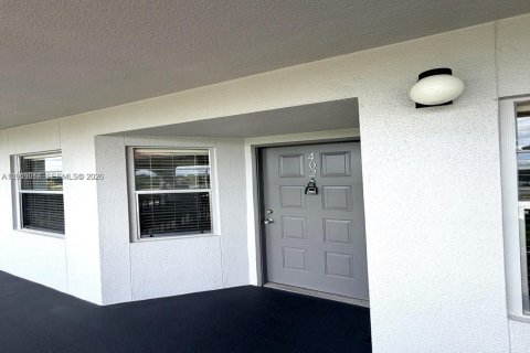 Copropriété à louer à Pembroke Pines, Floride: 2 chambres, 102.19 m2 № 2170965 - photo 11