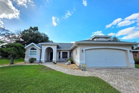 Villa ou maison à Spring Hill, Floride 3 chambres, 160.72 m2 № 2427572