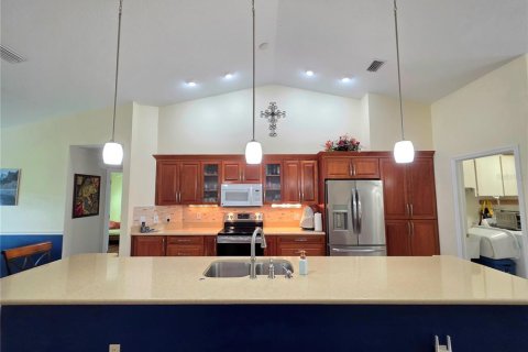 Villa ou maison à vendre à Spring Hill, Floride: 3 chambres, 160.72 m2 № 2427572 - photo 8