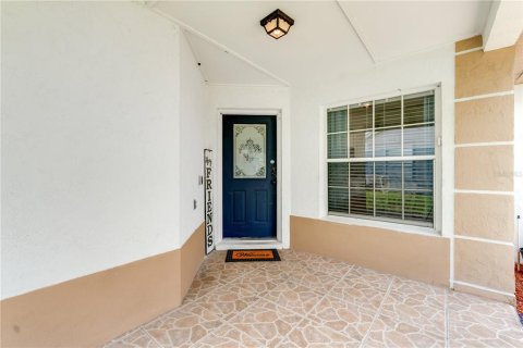 Villa ou maison à louer à Kissimmee, Floride: 3 chambres, 114.08 m2 № 1866835 - photo 7