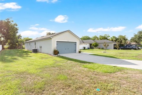Villa ou maison à vendre à Bartow, Floride: 3 chambres, 113.99 m2 № 2330258 - photo 23