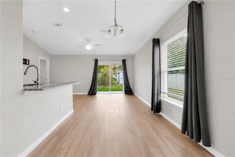 Villa ou maison à vendre à Bartow, Floride: 3 chambres, 113.99 m2 № 2330258 - photo 2