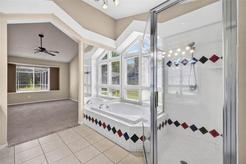 House in Plant City, Florida 3 bedrooms, 168.25 sq.m. № 2350030 - photo 30