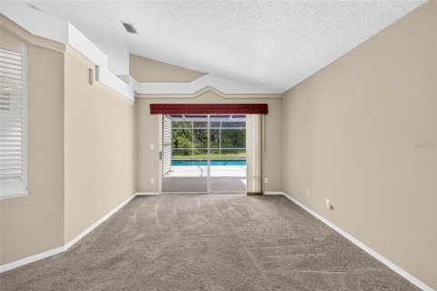 House in Plant City, Florida 3 bedrooms, 168.25 sq.m. № 2350030 - photo 11
