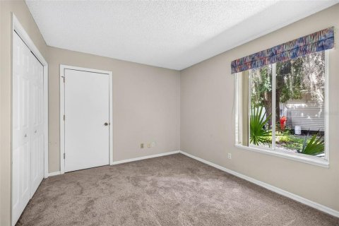 House in Plant City, Florida 3 bedrooms, 168.25 sq.m. № 2350030 - photo 22