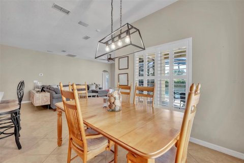Villa ou maison à vendre à Winter Garden, Floride: 4 chambres, 285.21 m2 № 1916103 - photo 11