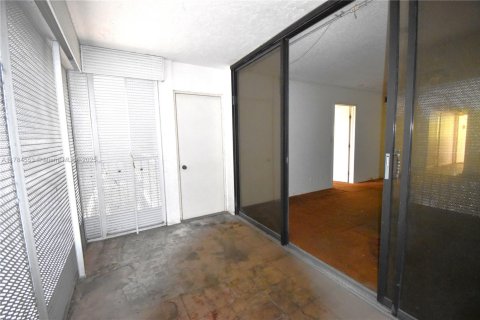 Condominio en venta en Plantation, Florida, 2 dormitorios, 101.36 m2 № 1638787 - foto 16