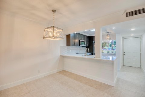 Copropriété à vendre à Delray Beach, Floride: 2 chambres, 91.97 m2 № 2081849 - photo 4