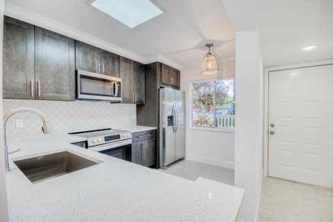 Copropriété à vendre à Delray Beach, Floride: 2 chambres, 91.97 m2 № 2081849 - photo 5