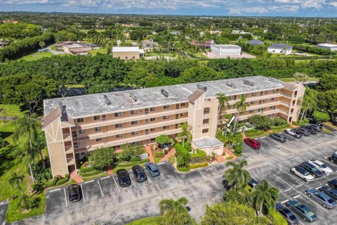 Copropriété à vendre à Delray Beach, Floride: 2 chambres, 91.97 m2 № 2081849 - photo 1