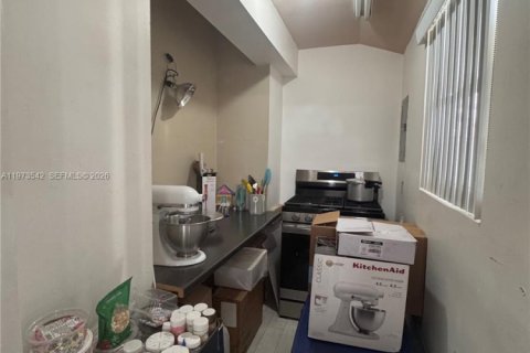 Adosado en alquiler en Miami, Florida, 3 dormitorios, 95.5 m2 № 2034079 - foto 15