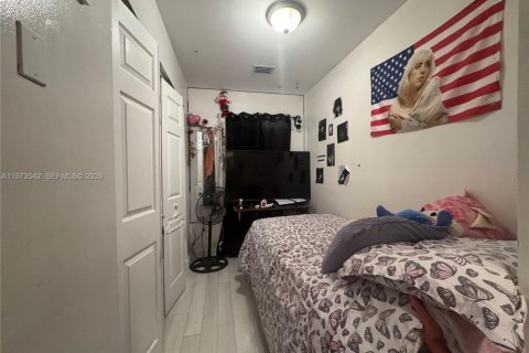 Adosado en alquiler en Miami, Florida, 3 dormitorios, 95.5 m2 № 2034079 - foto 9