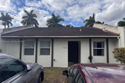 Adosado en Miami, Florida 3 dormitorios, 95.5 m2 № 2034079
