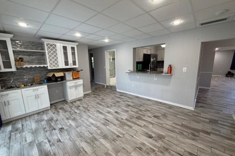 Villa ou maison à louer à Orlando, Floride: 3 chambres, 217.02 m2 № 2119153 - photo 10