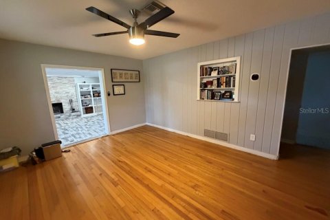 Villa ou maison à louer à Orlando, Floride: 3 chambres, 217.02 m2 № 2119153 - photo 16