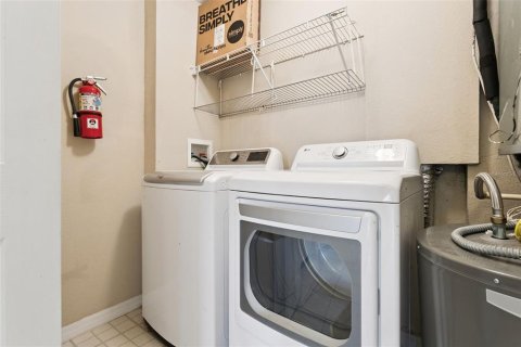 Купить кондоминиум в Орландо, Флорида 6 комнат, 114.55м2, № 2121206 - фото 24