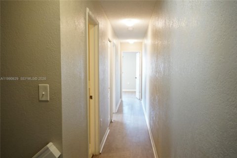 Condominio en venta en Miami, Florida, 4 dormitorios № 2153979 - foto 10