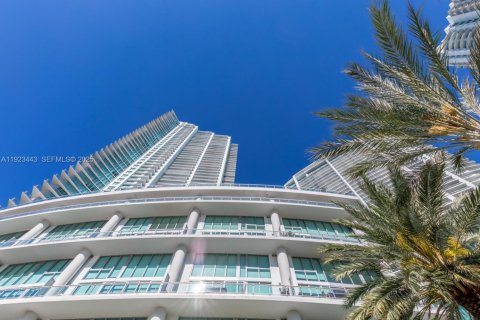 Copropriété à vendre à Miami, Floride: 1 chambre, 70.05 m2 № 1977437 - photo 23