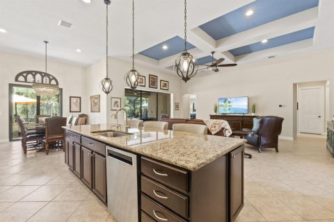 House in Palm City, Florida 3 bedrooms, 237.37 sq.m. № 2175478 - photo 24