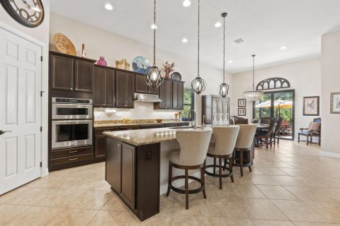 House in Palm City, Florida 3 bedrooms, 237.37 sq.m. № 2175478 - photo 19