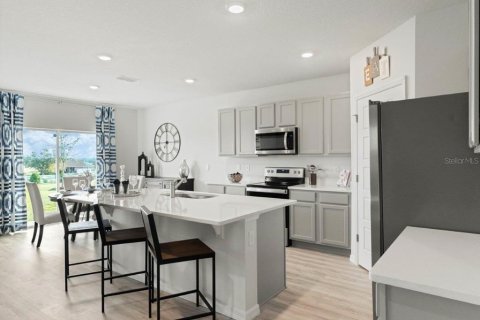 Casa en venta en Davenport, Florida, 5 dormitorios, 241.64 m2 № 2156060 - foto 9
