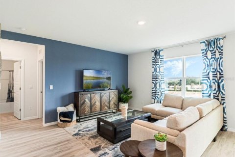 Casa en venta en Davenport, Florida, 5 dormitorios, 241.64 m2 № 2156060 - foto 4